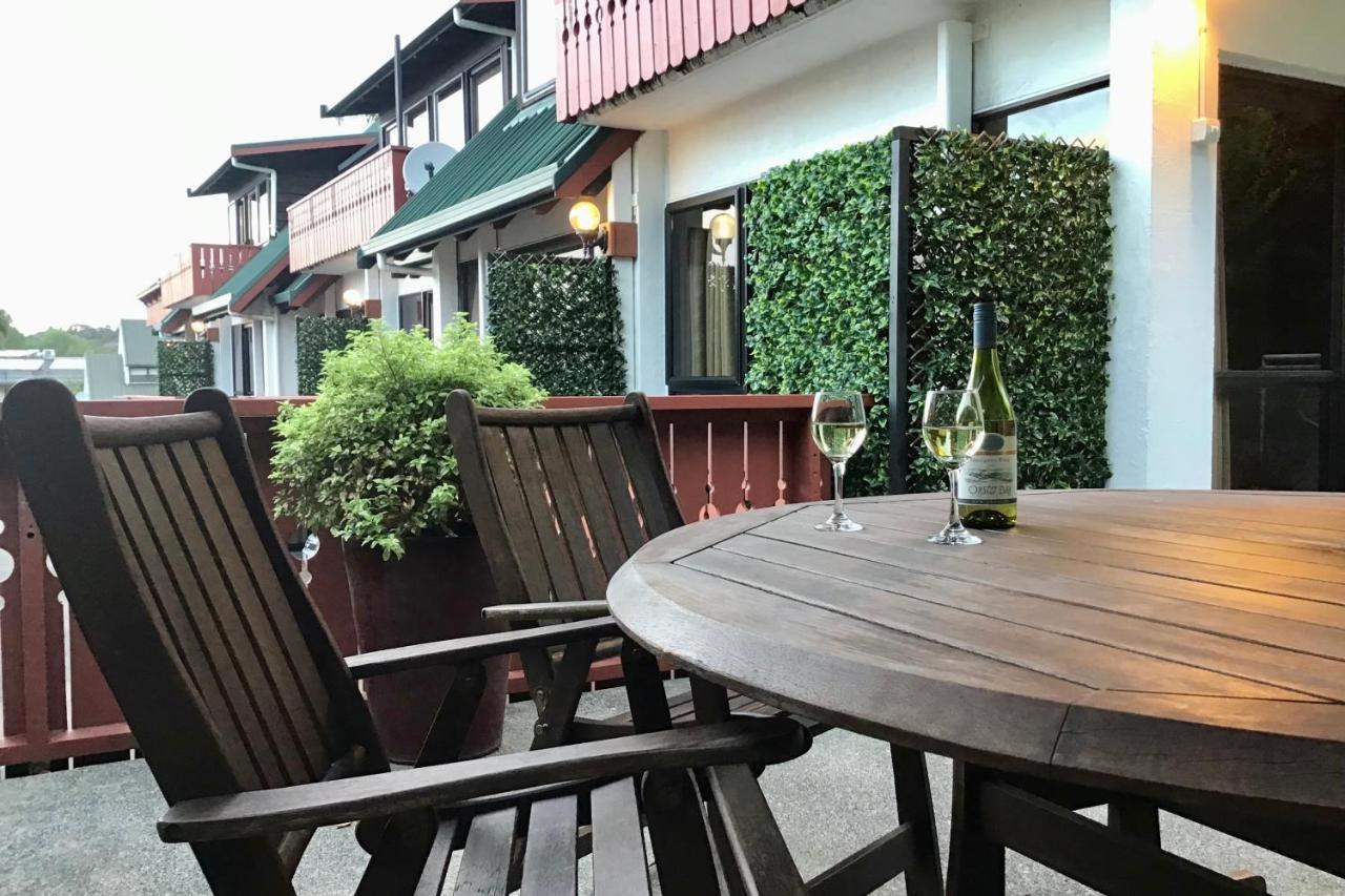 The Swiss Chalet Holiday Apartment 3, Bay Of Islands Paihia Exterior photo